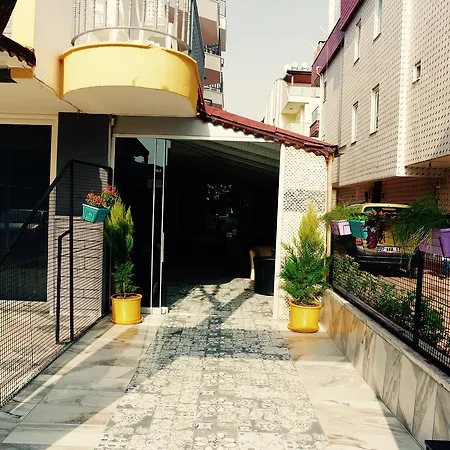 Ale Park Apartahotel